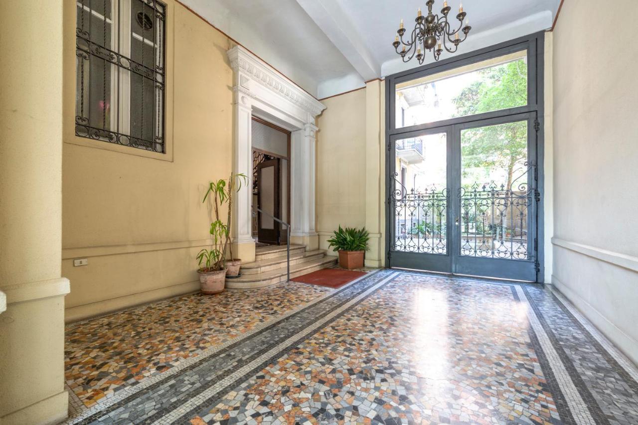 A Due Passi Da Piazza Firenze Apartment Милан Экстерьер фото